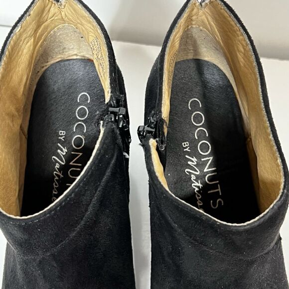 Coconuts by Matisse Black Suede Like Ankle Booties Moonlight Style - Picture 9 of 10